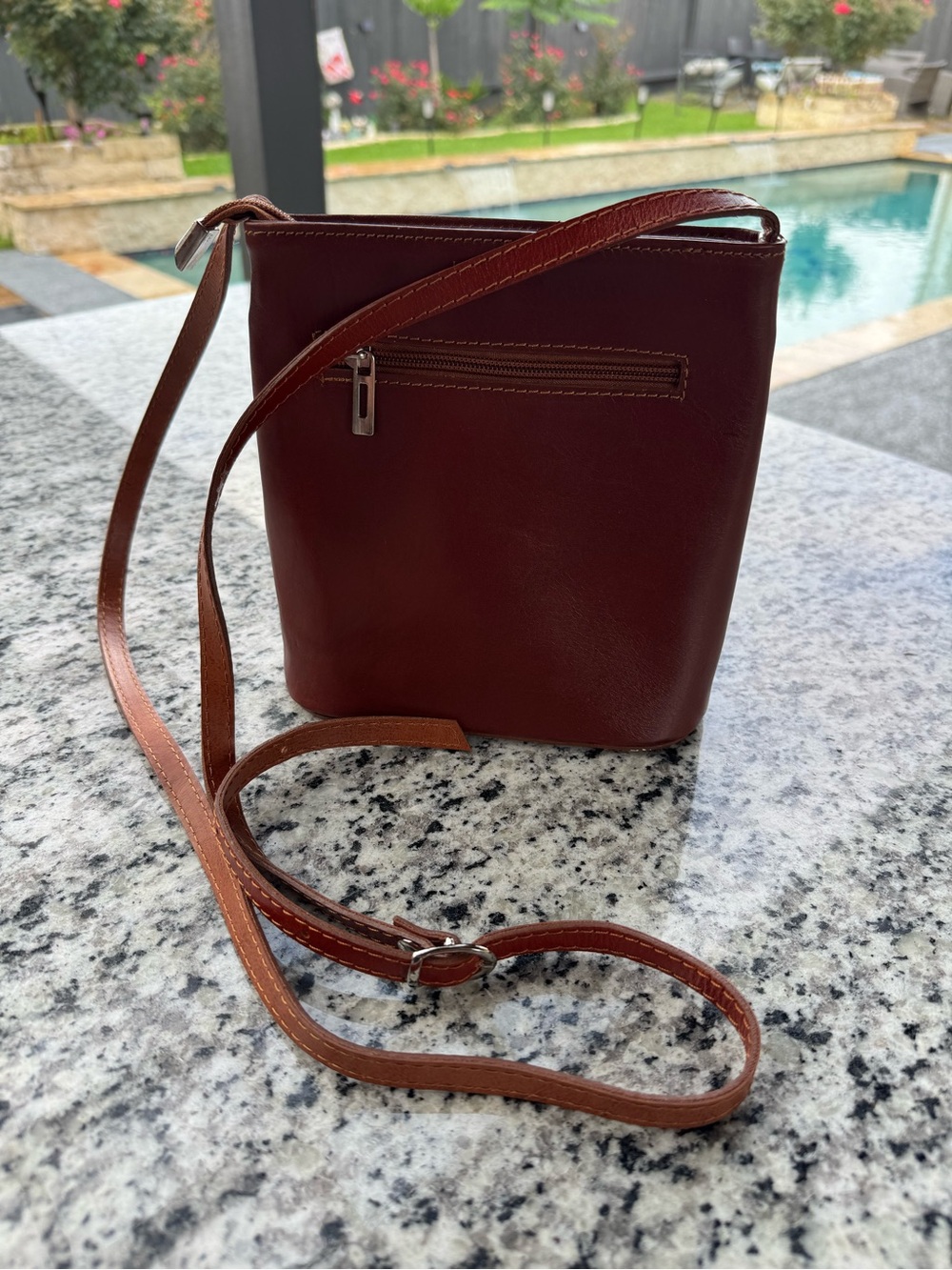 Crossbody Leather Bucket Bag in Deep Burgundy Italian leather Vera pelle